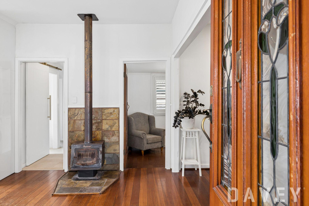 202 Ravenscar Street, Doubleview - Thumbnail 6