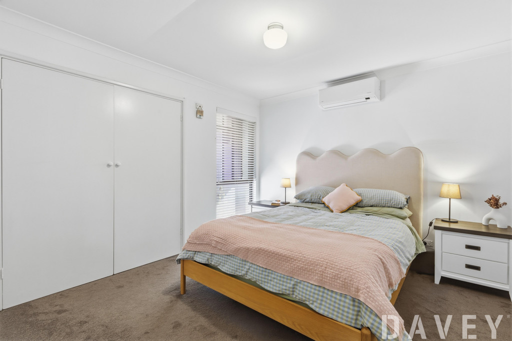 52 Stanton Crescent, Greenwood - Thumbnail 5