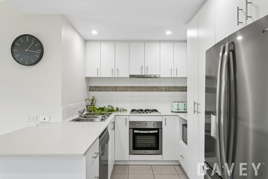 3/4 Langley Place, Innaloo - Thumbnail 3