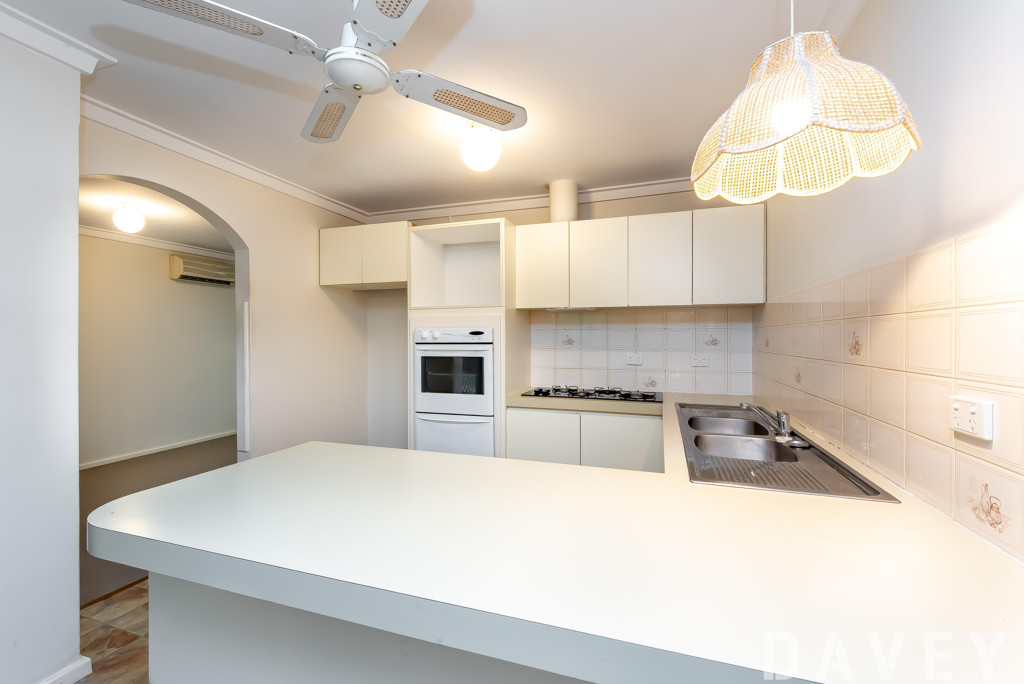 37 Hubbard Drive, Padbury - Thumbnail 3