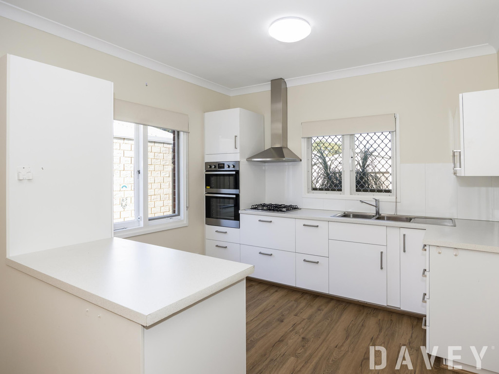32 Narla Way, Nollamara - Thumbnail 2