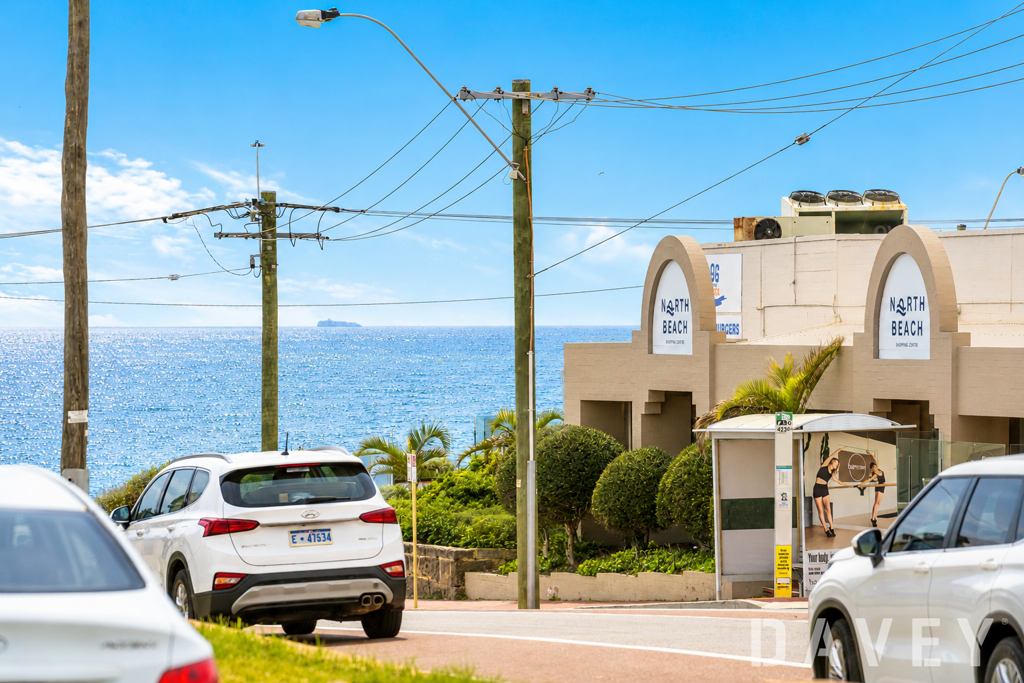 1/16 North Beach Road, North Beach - Thumbnail 3