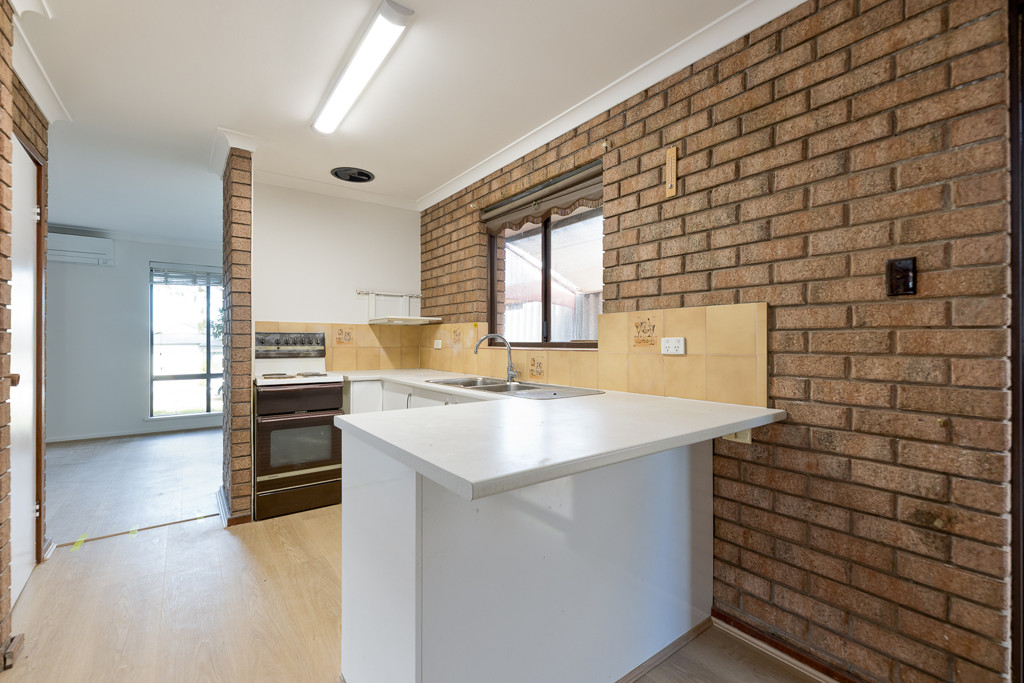 2B Nekaya Way, Duncraig - Thumbnail 3