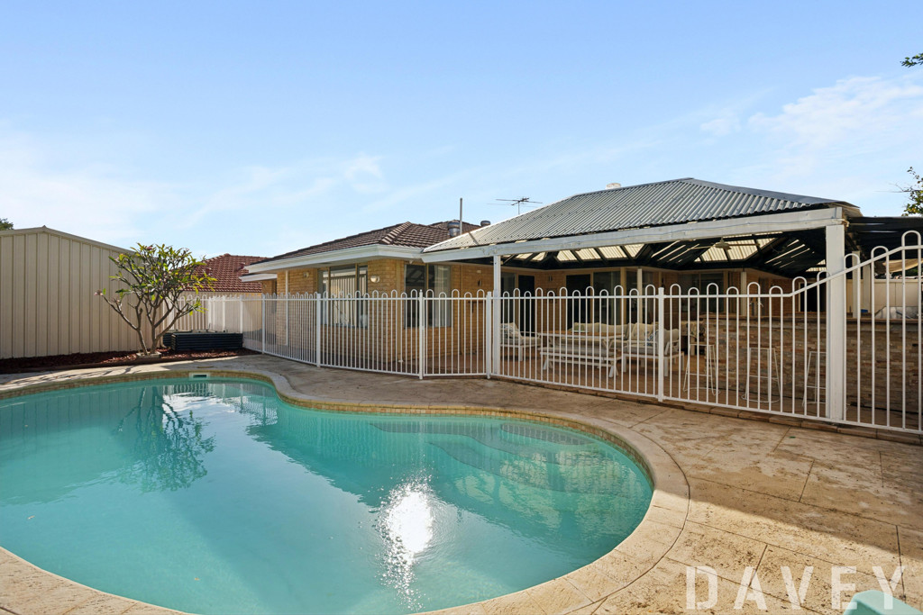 14 Wilmore Close, Woodvale - Thumbnail 4