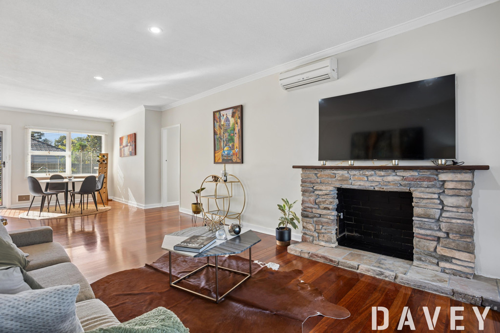 9 Wandoo Road, Duncraig - Image 1