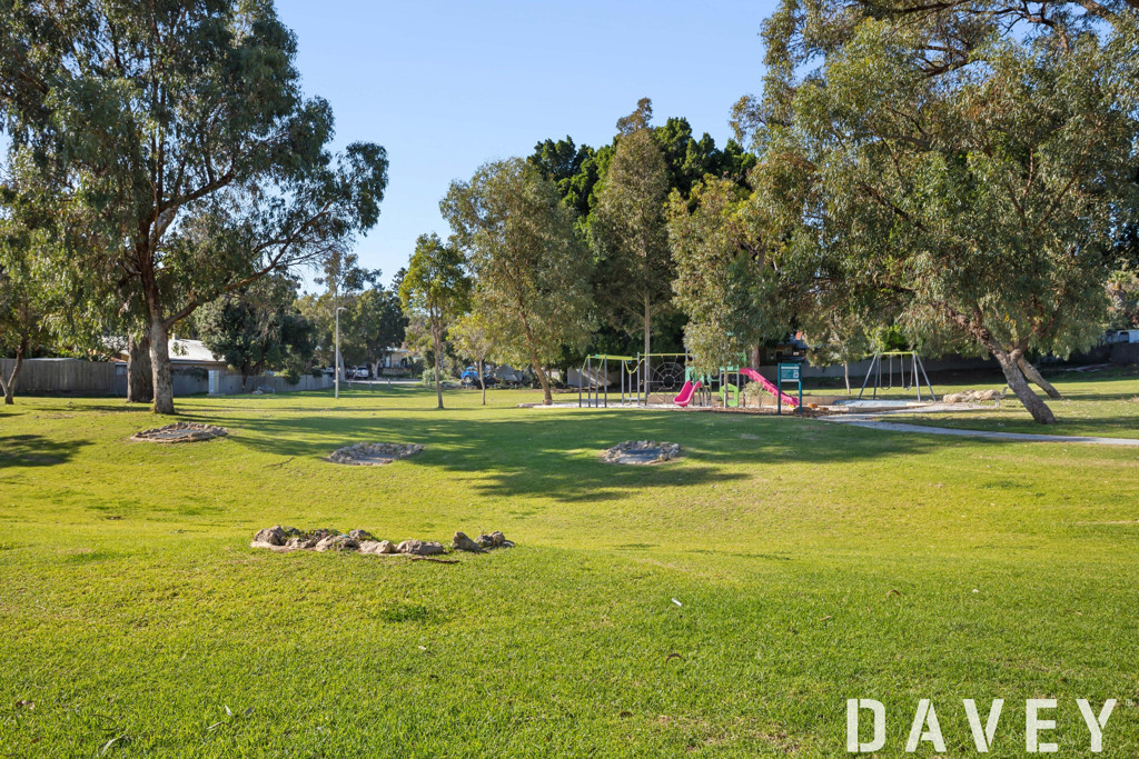 9 Wandoo Road, Duncraig - Thumbnail 6