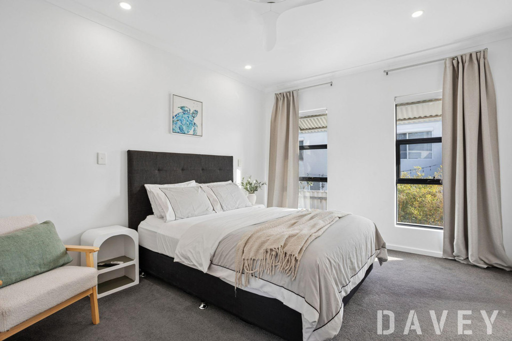 3/6 Nautilus Crescent, Scarborough - Thumbnail 4