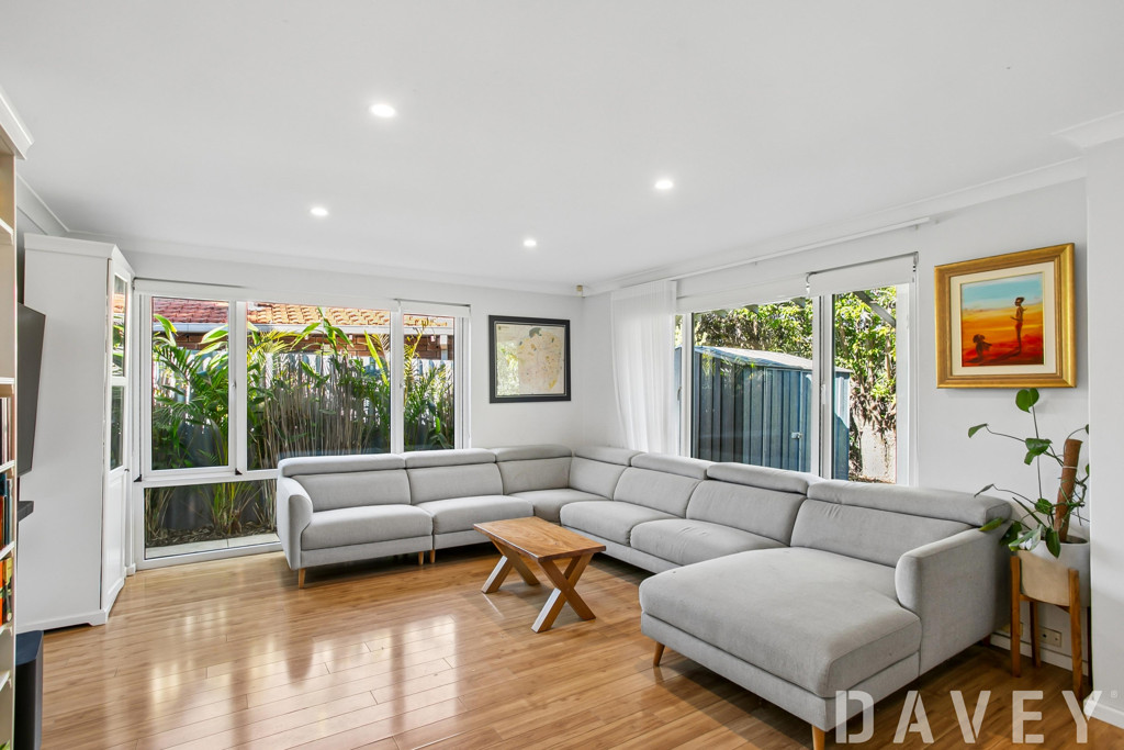 33 Gilbert Road, Duncraig - Thumbnail 7