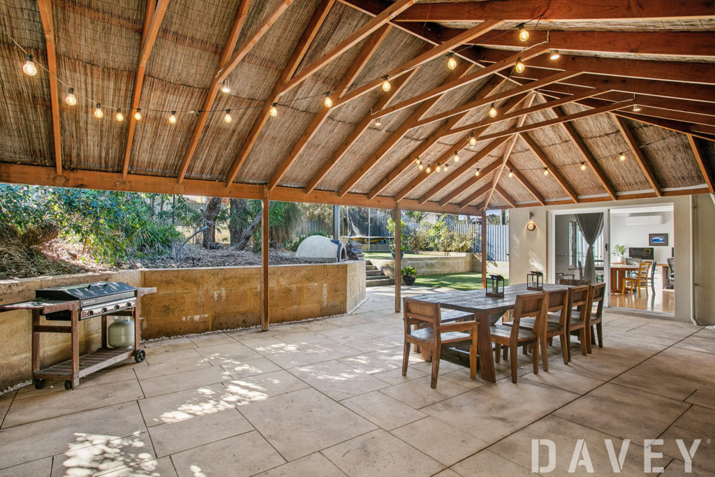 33 Gilbert Road, Duncraig - Thumbnail 3