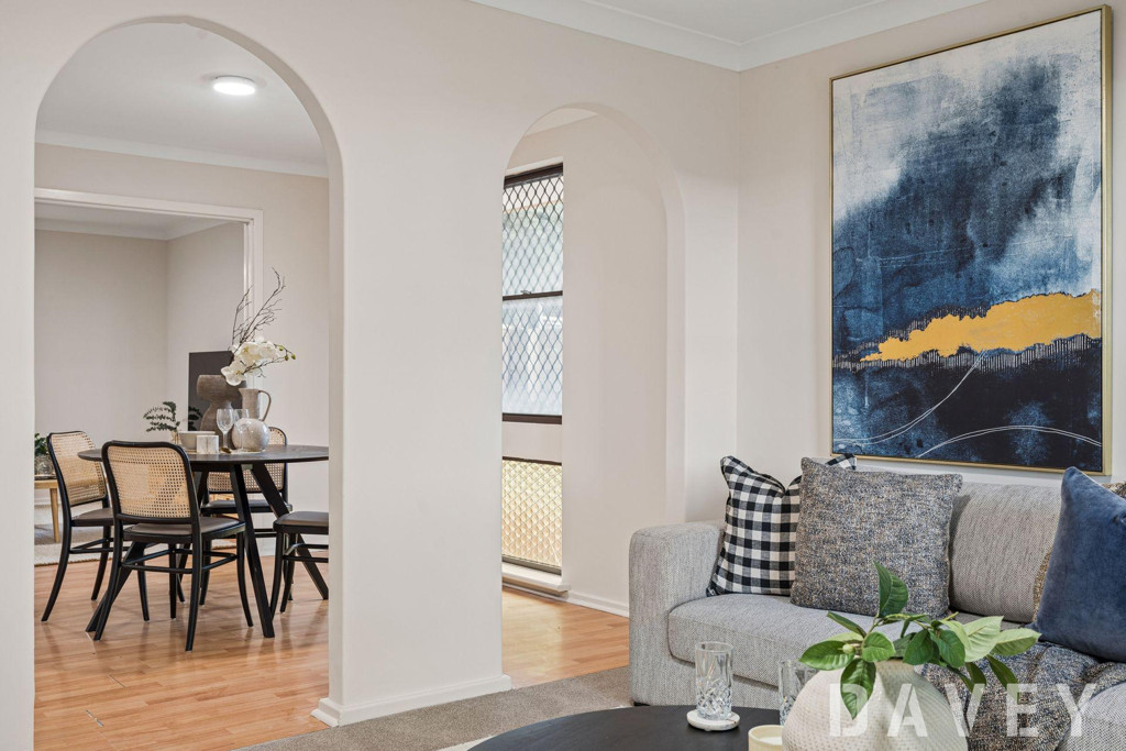 8 Braden Way, Marmion - Thumbnail 2