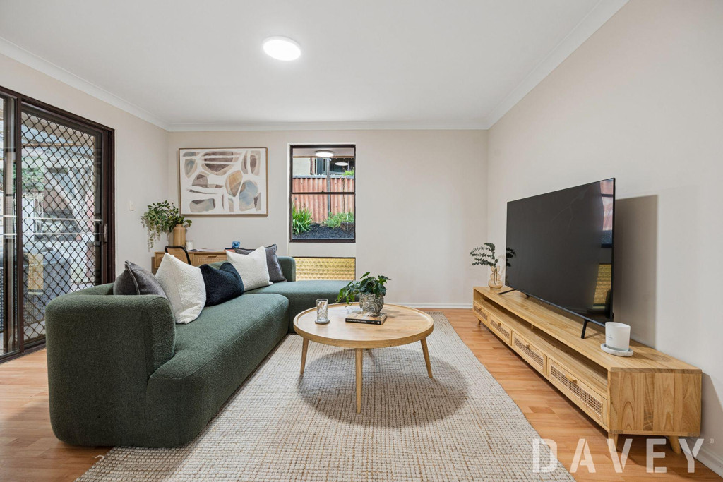 8 Braden Way, Marmion - Thumbnail 5