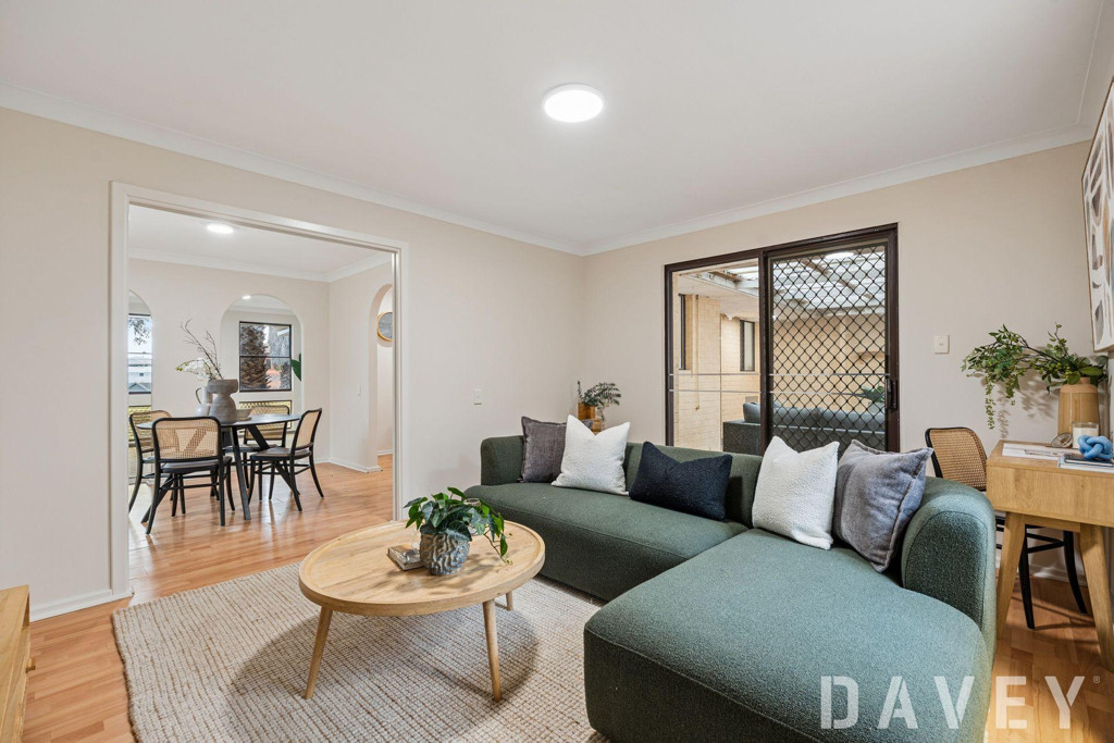 8 Braden Way, Marmion - Thumbnail 3