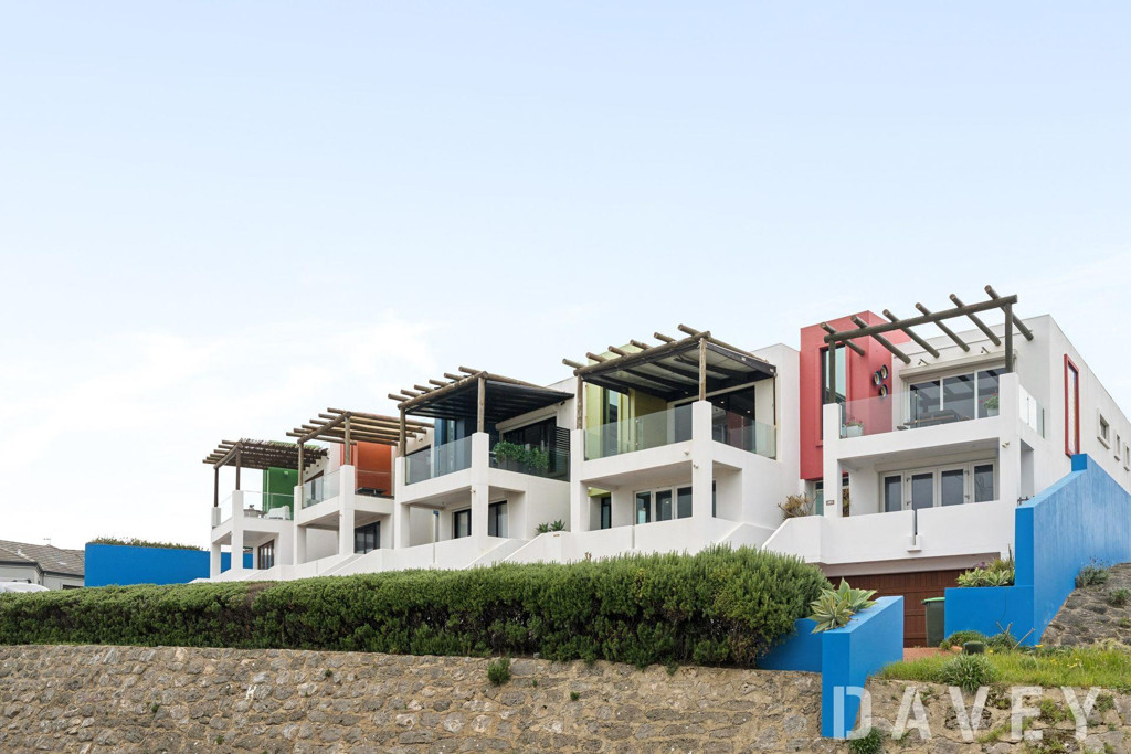 14 Diego Court, Trigg - Image 1