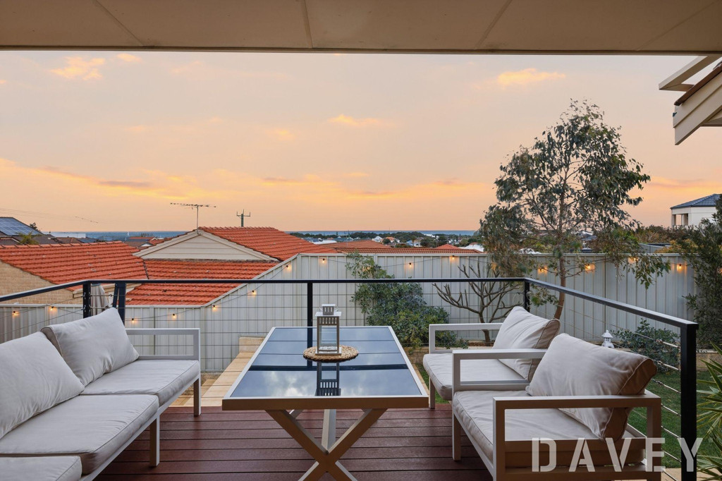 121 Waterford Drive, Hillarys - Image 1