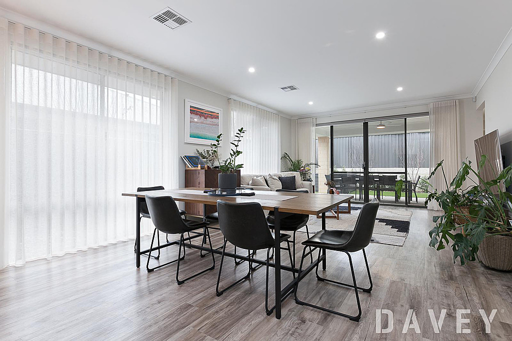 20 Edwin Street, Kingsley - Thumbnail 2