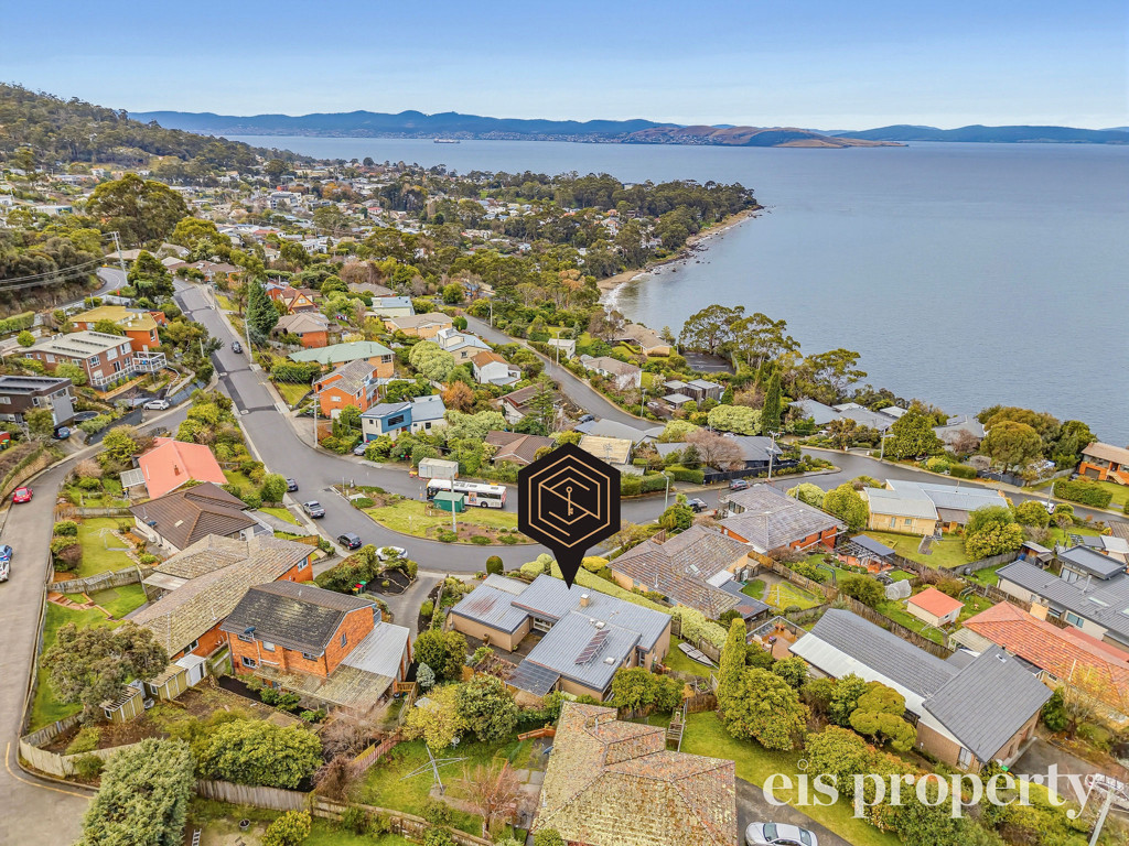 13 Baringa Road, Taroona TAS 7053, Taroona - Image 1