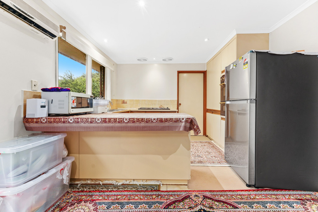 14 Bradley Court, Hampton Park - Thumbnail 5