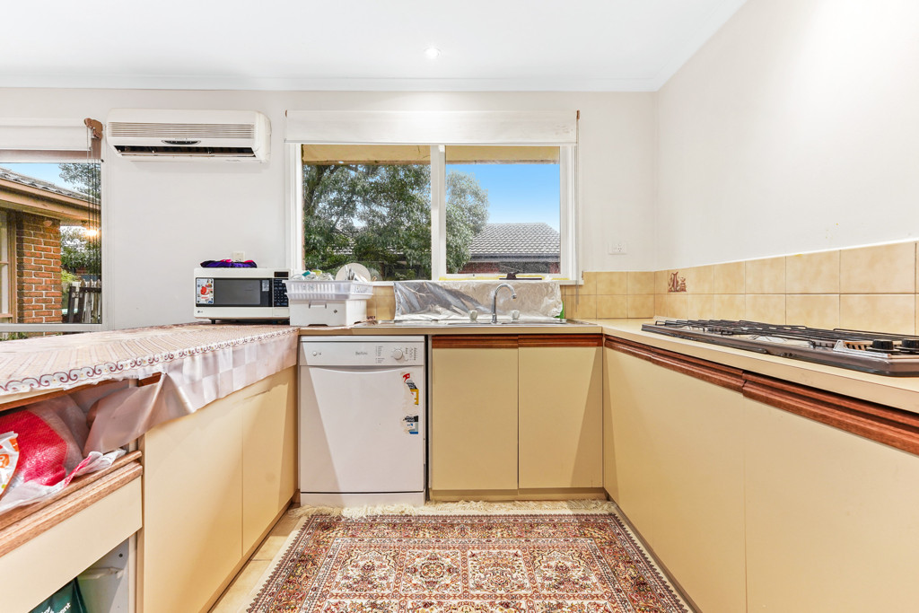 14 Bradley Court, Hampton Park - Thumbnail 6