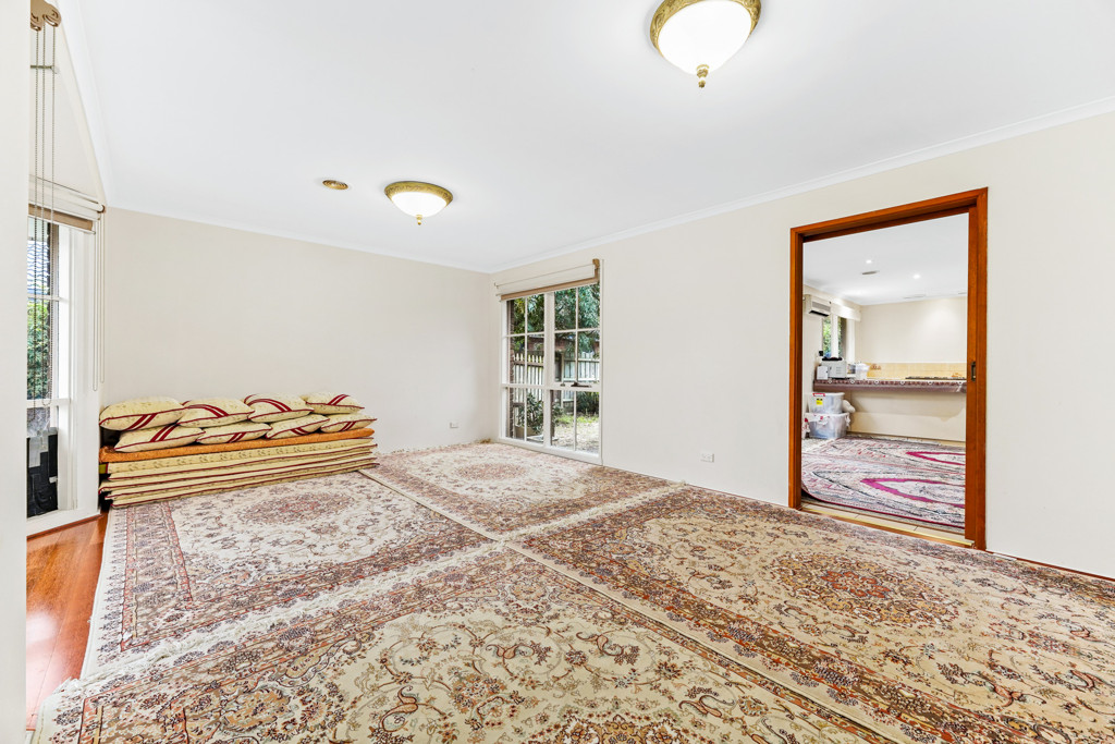 14 Bradley Court, Hampton Park - Thumbnail 8