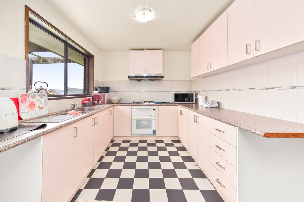 8 Kensington Court, Hampton Park - Thumbnail 7