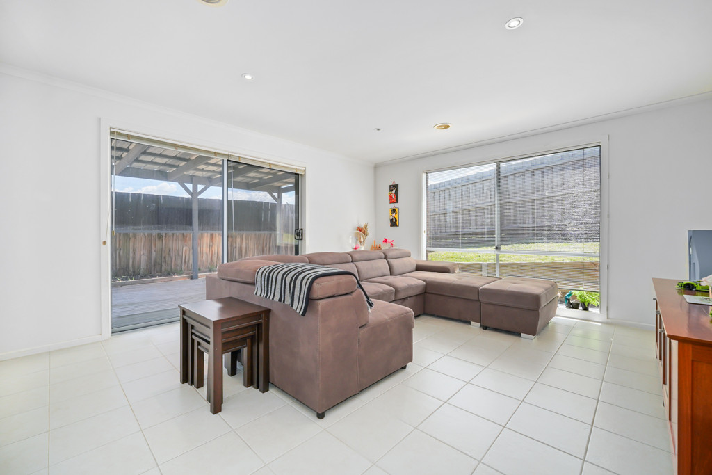 24 Manna Gum Drive, Pakenham - Thumbnail 7
