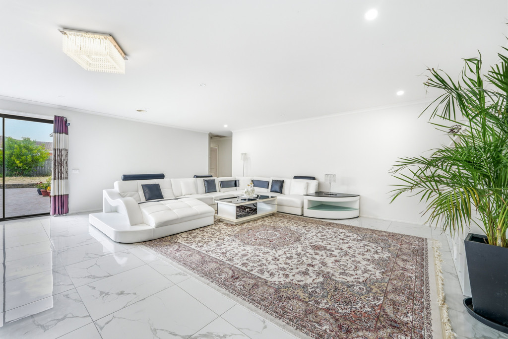 110 Webster Way, Pakenham - Thumbnail 4