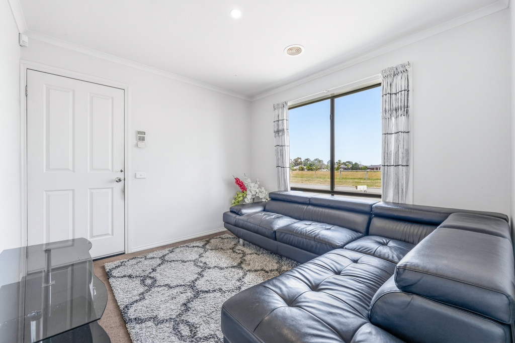 110 Webster Way, Pakenham - Thumbnail 8