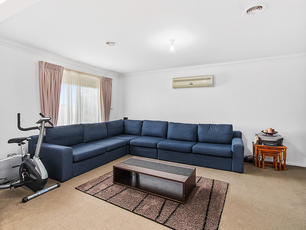 16 Niagara Court, Hampton Park - Thumbnail 2