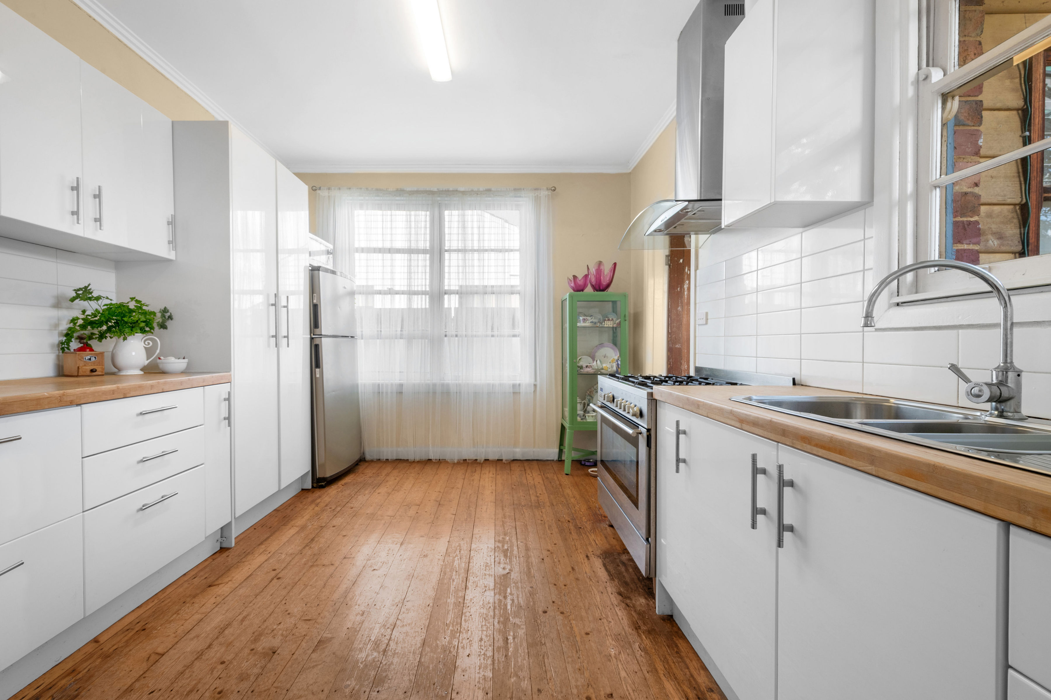 21 Timor Parade, Heidelberg West VIC