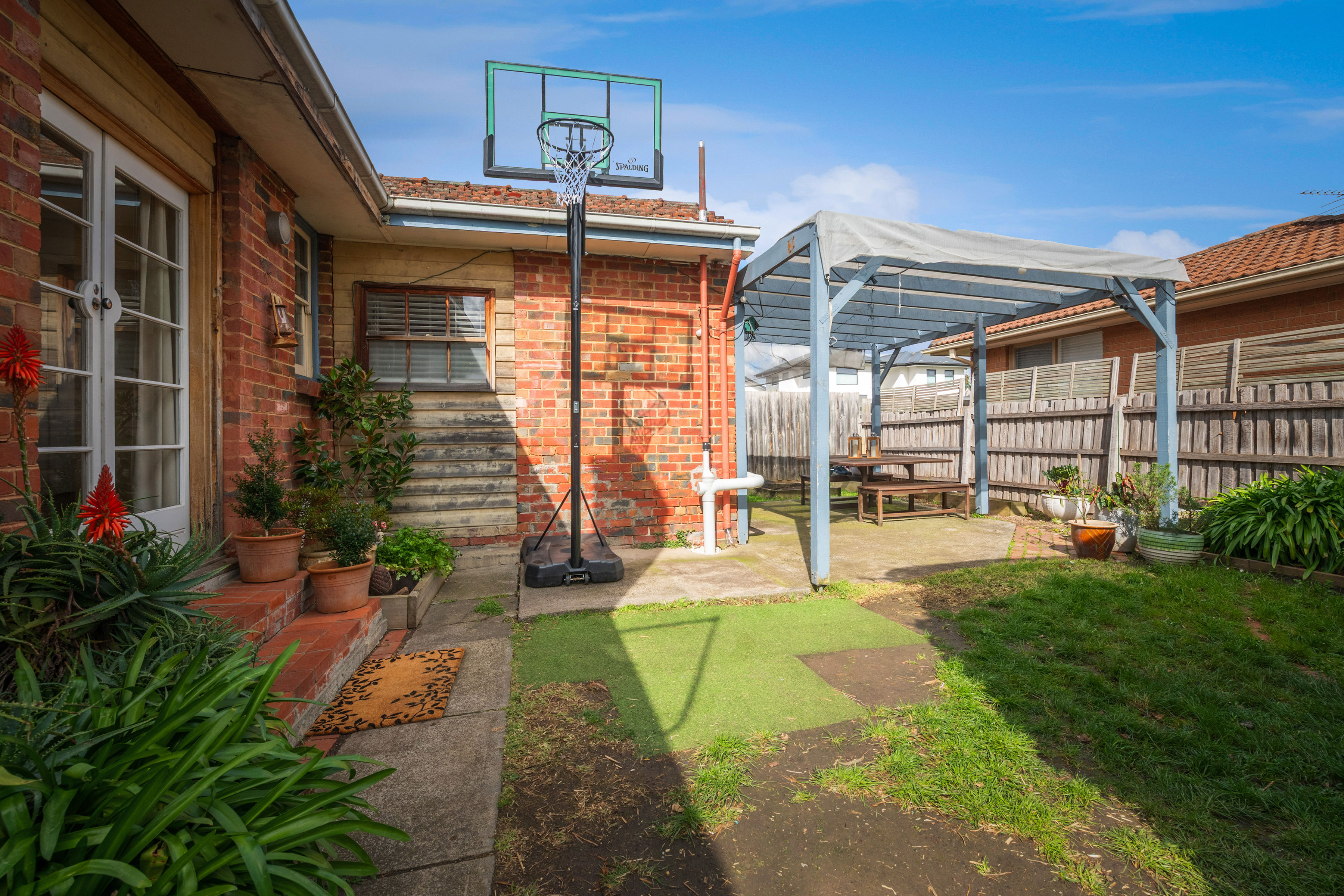 21 Timor Parade, Heidelberg West VIC