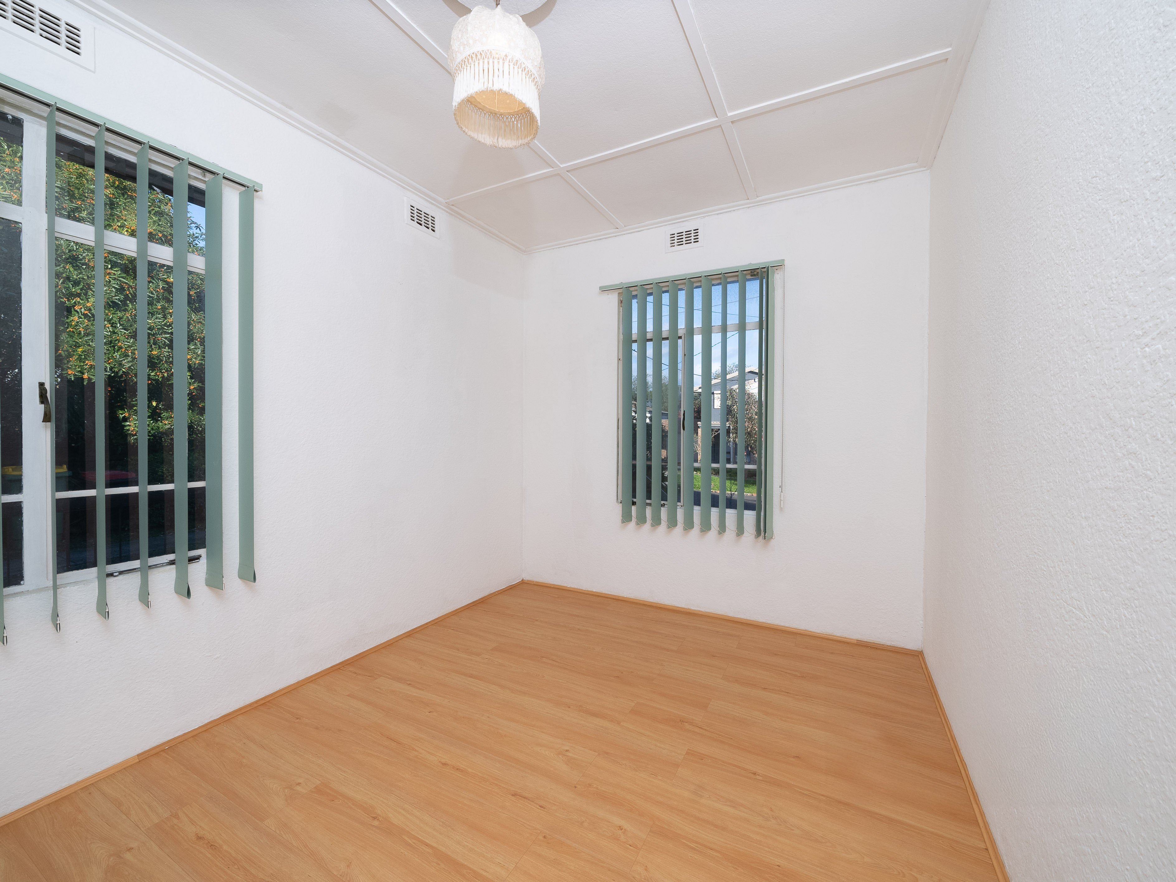 12 Lancewood Avenue, Heidelberg West VIC