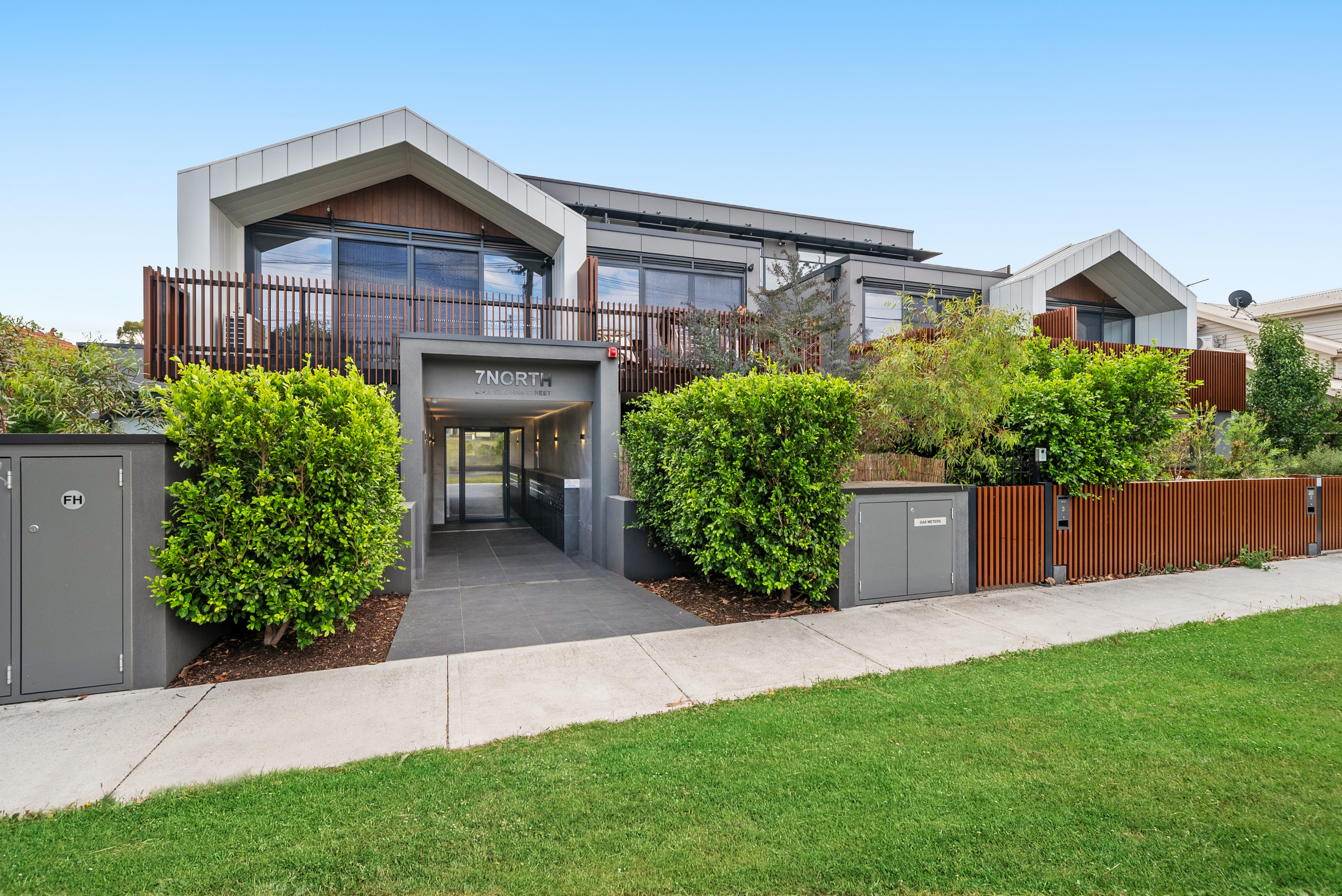 101/23-25 Clapham Street, Thornbury VIC