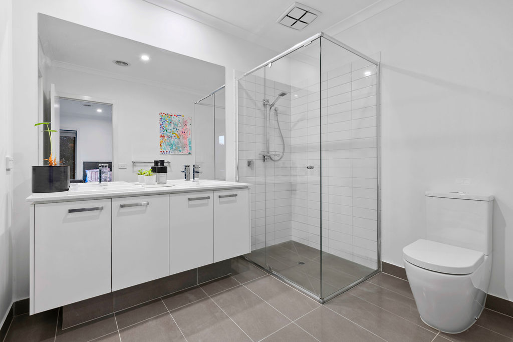 9 Skeggs Crescent, Heidelberg Heights VIC