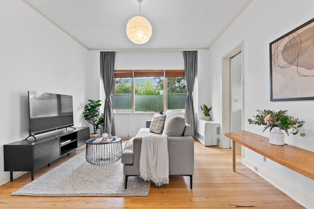 1/8-10 Leicester Street, Heidelberg Heights VIC