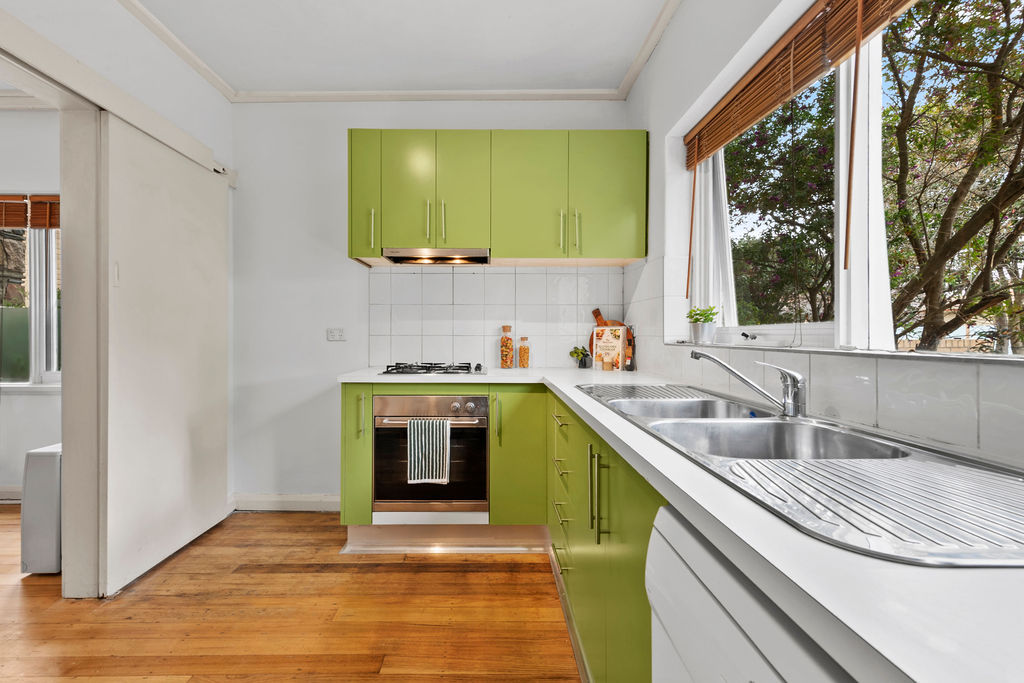 1/8-10 Leicester Street, Heidelberg Heights VIC