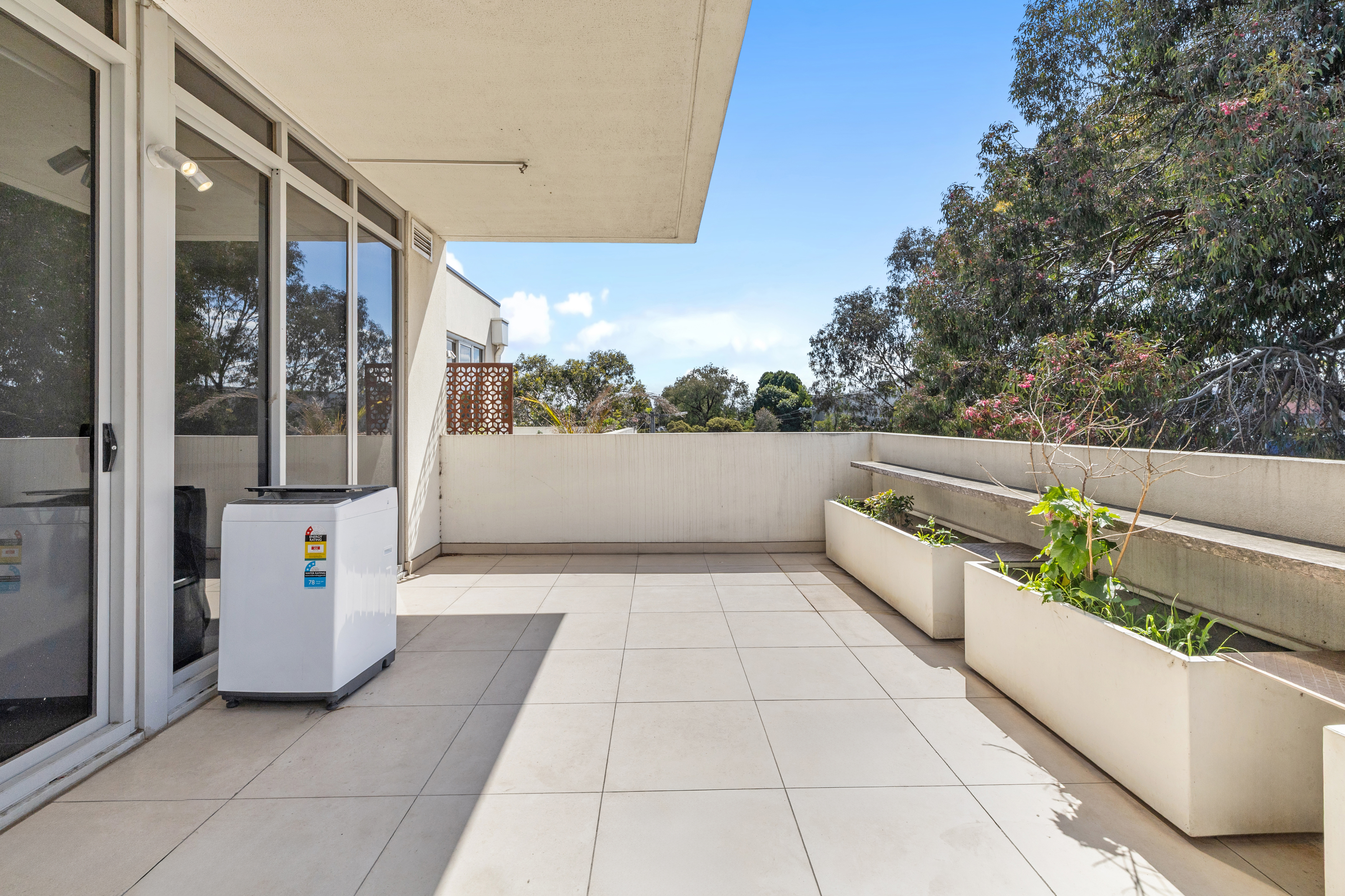 102/264 Waterdale Road, Ivanhoe VIC