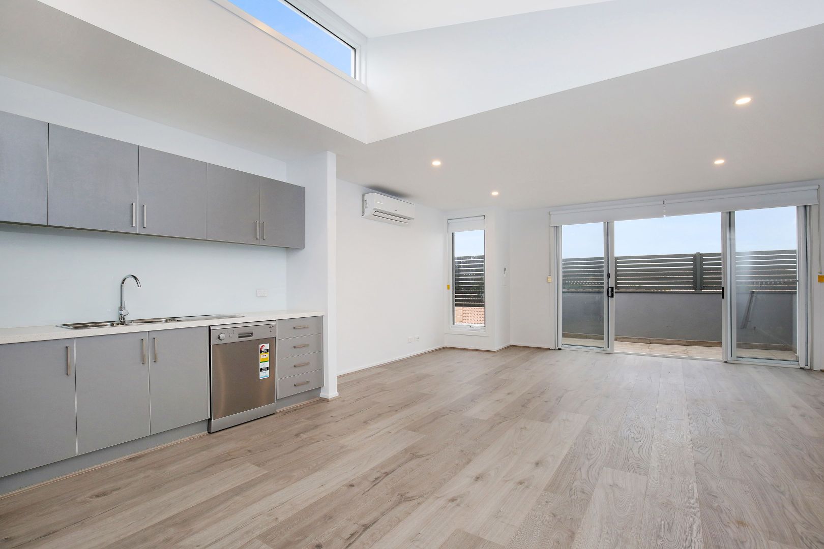 5/125 Darebin Road, Thornbury VIC