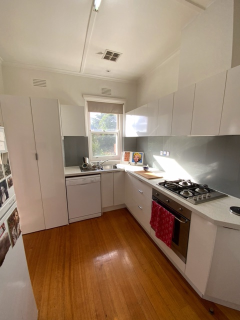 2/31 Larnook Street, Prahran VIC