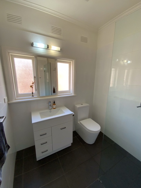 2/31 Larnook Street, Prahran VIC