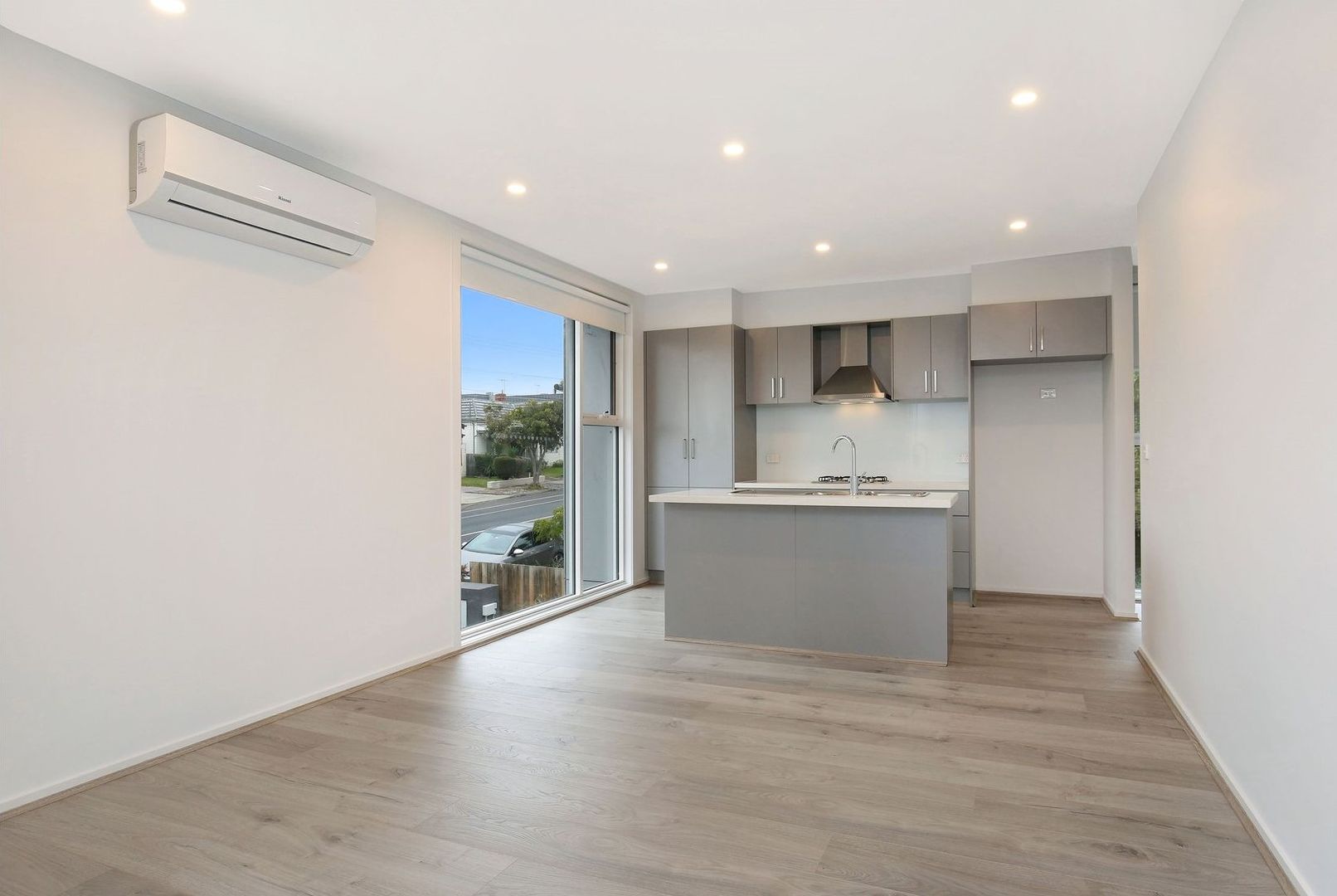 1/125 Darebin Road, Thornbury VIC