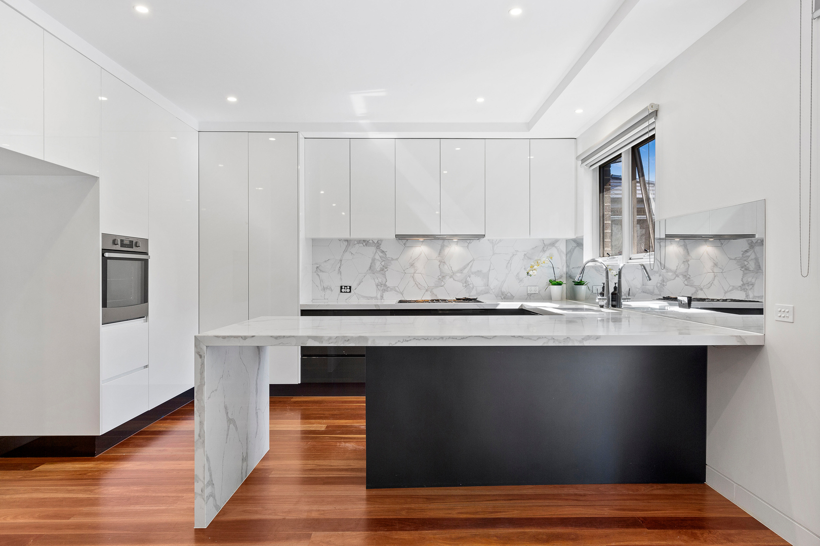 2/84 Green Street, Ivanhoe VIC