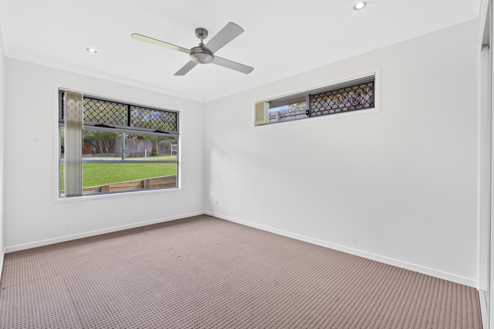 66 Weekes Road, Moggill - Thumbnail 4