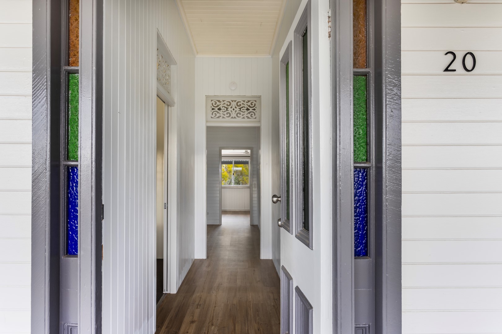 20 Woodford Street, One Mile - Thumbnail 4