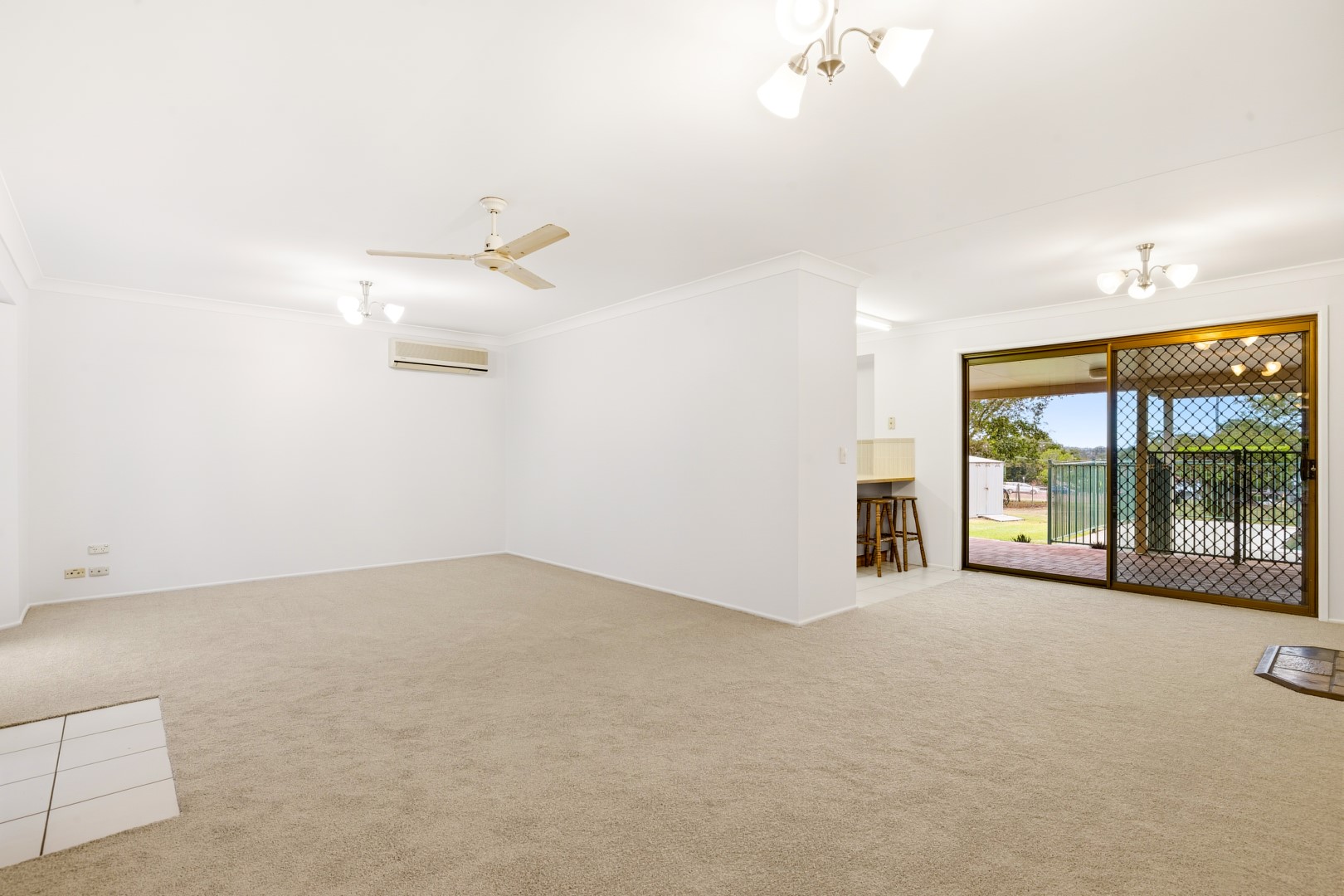 6 Farrell Drive, Walloon - Thumbnail 4