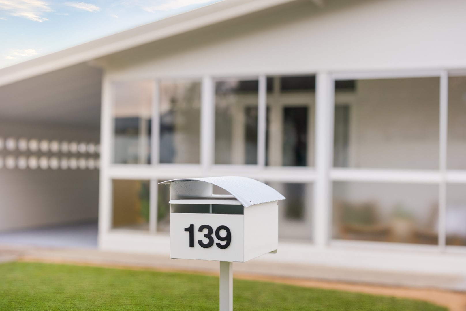139 Raceview Street, Raceview - Image 1