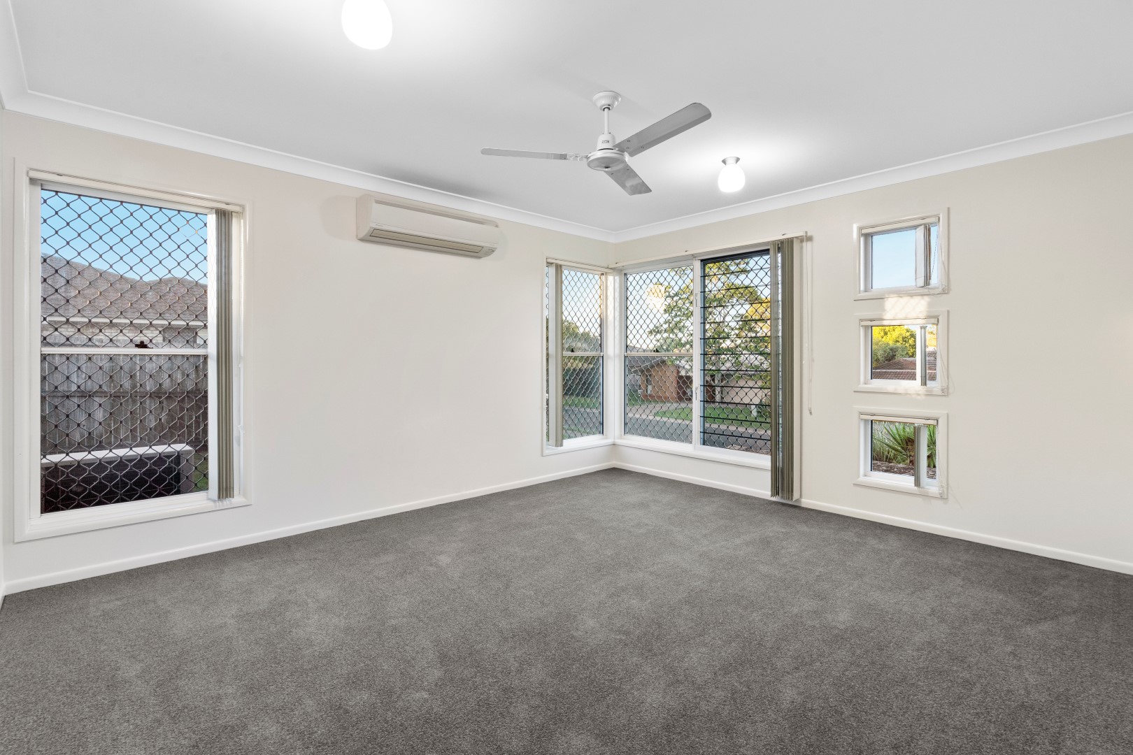 16 Dannika Way, Deebing Heights - Thumbnail 2