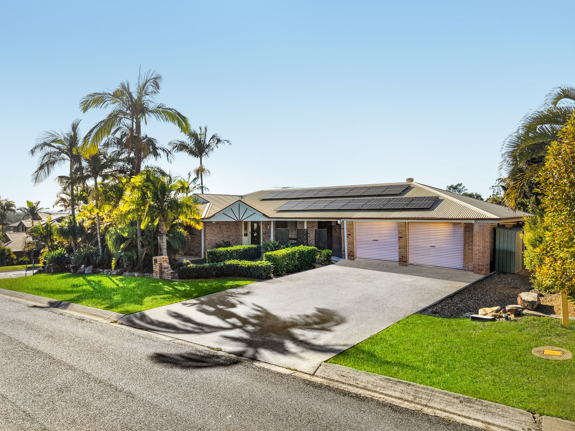 48 Sandalwood Dr