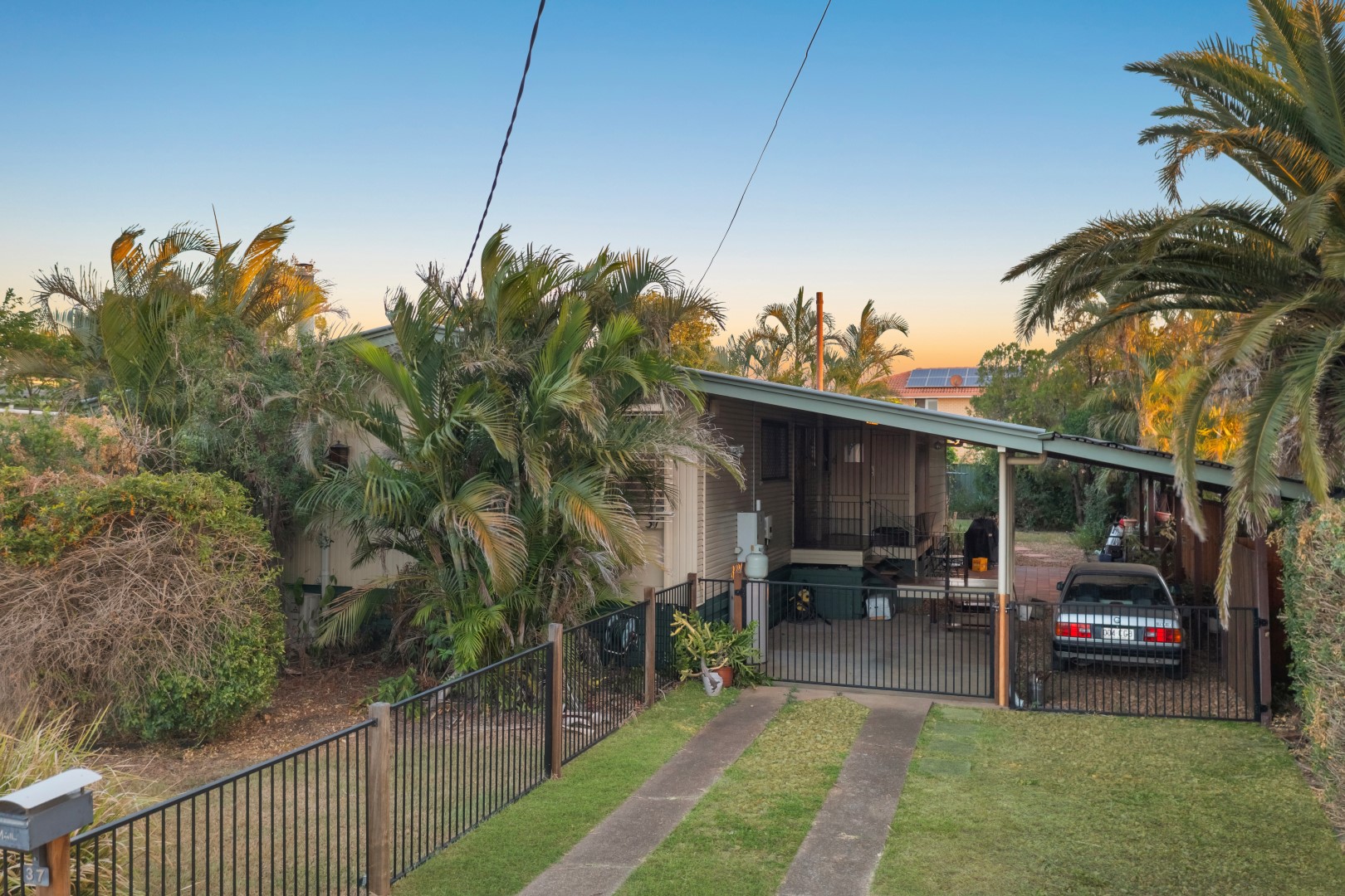 37 Edwards Street