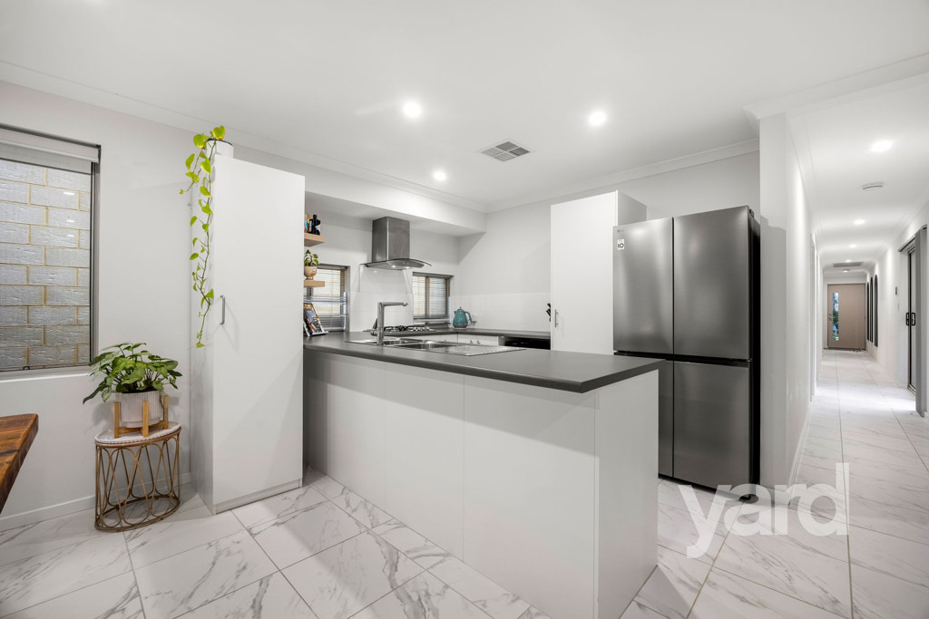 8B Harriott Street, Willagee WA, Willagee - Thumbnail 3