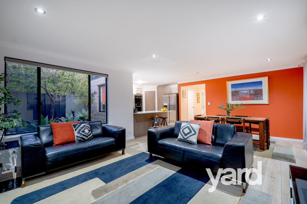 2/51 Mengler Ave, Claremont WA, Claremont - Thumbnail 2